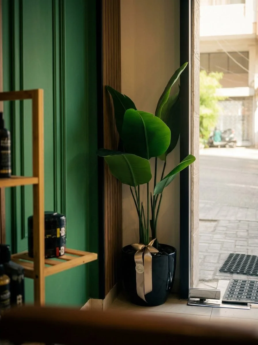 The entrance of Billy Barber Shop